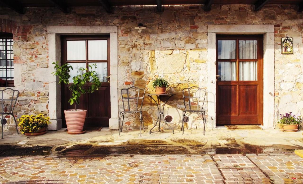 Agriturismo L'Uva E Le Stelle Faedis ภายนอก รูปภาพ